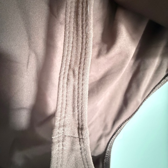 Ariztia Babaton V-Neck Contour Body Suit - Picture 4 of 4